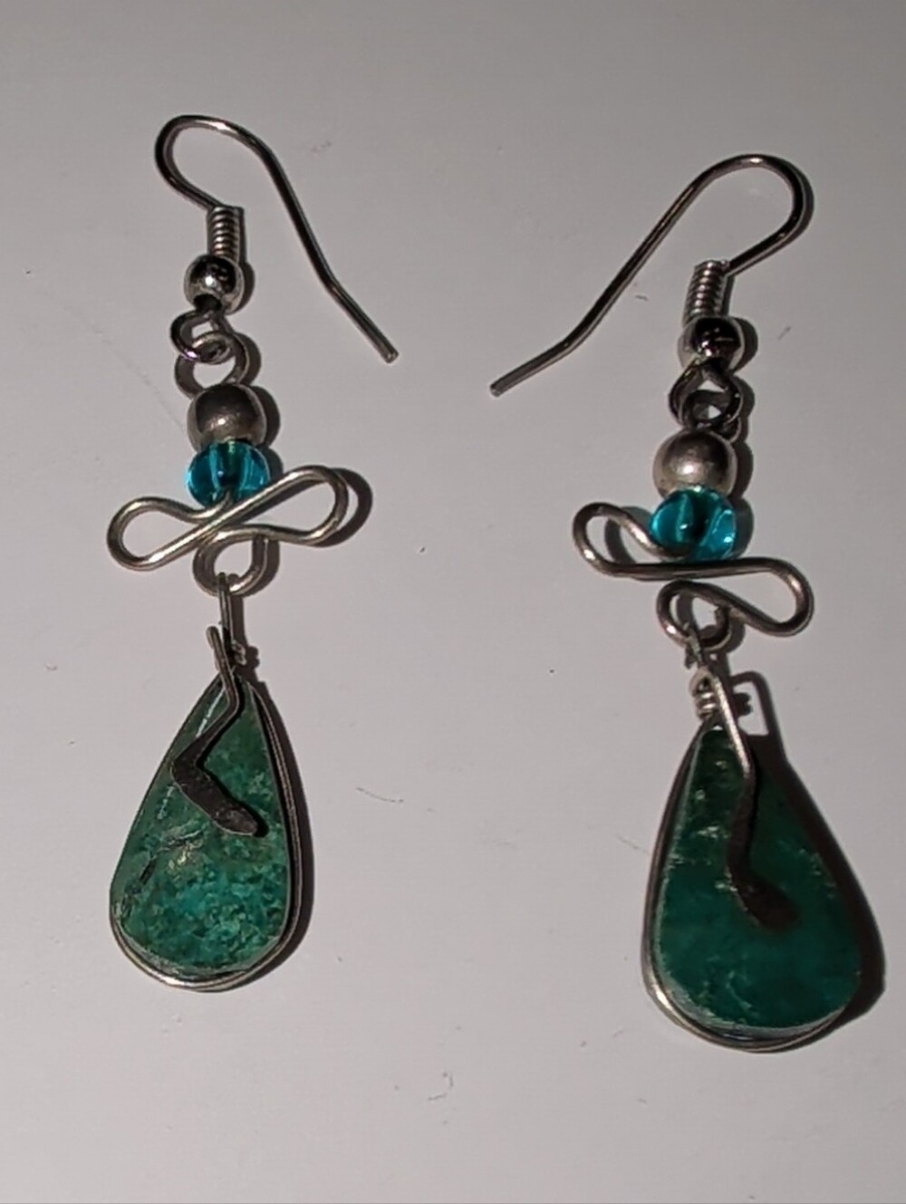 Green Artisan Natural Stone Teardrop Dangle Earrings with Teal Accent Beads